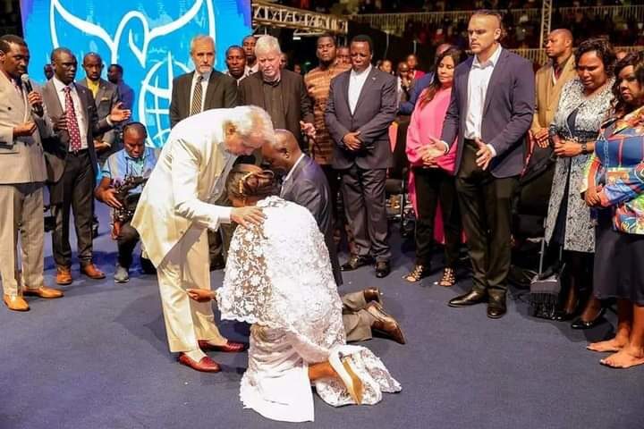 “Arudishe Pesa Yetu!” : Why Pastor Ng’ang’a Wants Benny Hinn To Refund His Sh10K