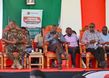 CS Kipchumba Murkomen at a security meeting in Migori County