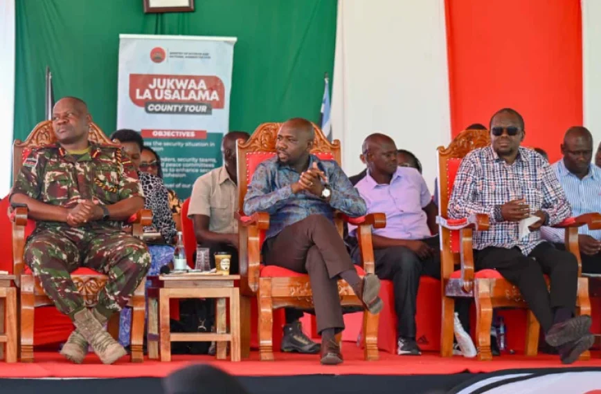 CS Kipchumba Murkomen at a security meeting in Migori County